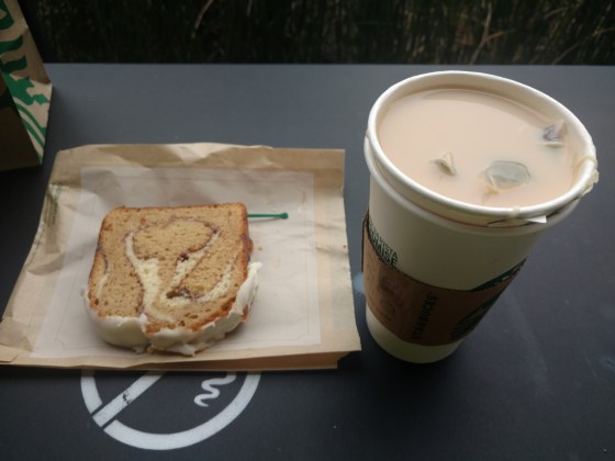 StarbucksLondonFogCake