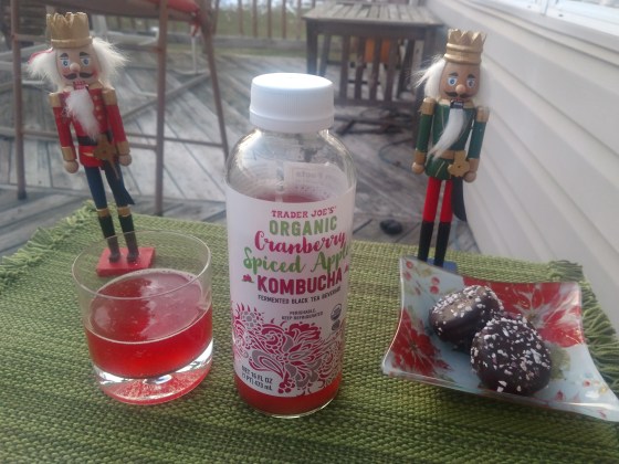 TJSpicedAppleCranberryKombuchaDisplay