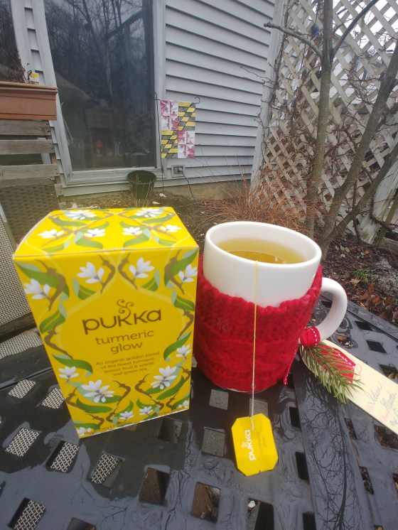 PukkaTurmericGlowDisplay7