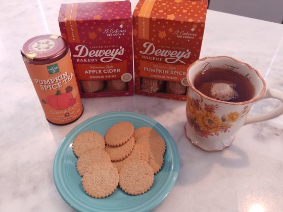 FreshMarketPumpkinSpiceTeaDisplay&Cookies2